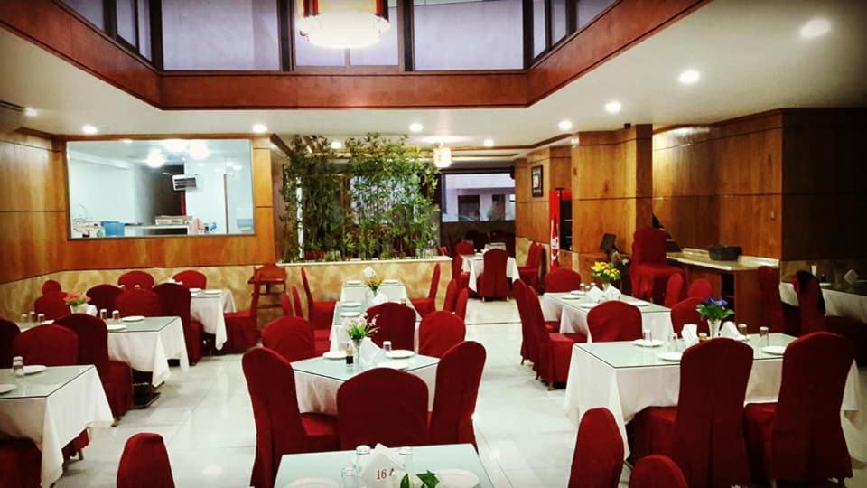 Hotel Pekin Ικίκε Εξωτερικό φωτογραφία