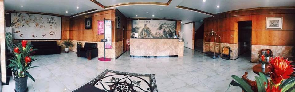 Hotel Pekin Ικίκε Εξωτερικό φωτογραφία
